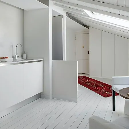 Apartament Plum Guide - The Sky Parlour